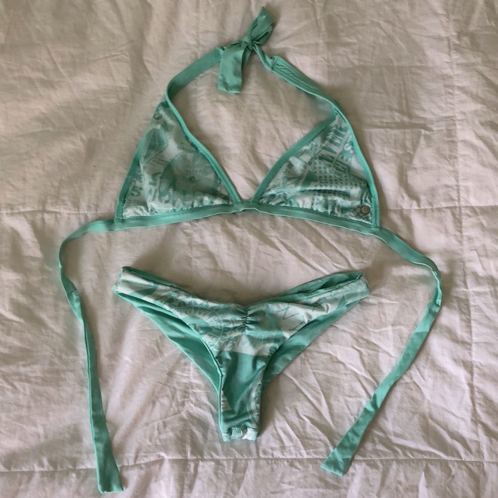 Reversible bikini